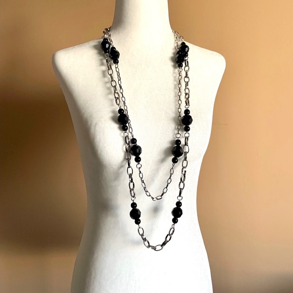 Double strand chain necklace with backdrop - Picture 2 of 7